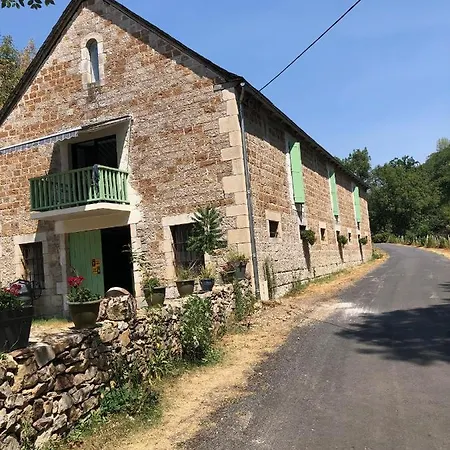 Gites De Coussane Espalion Exterior photo